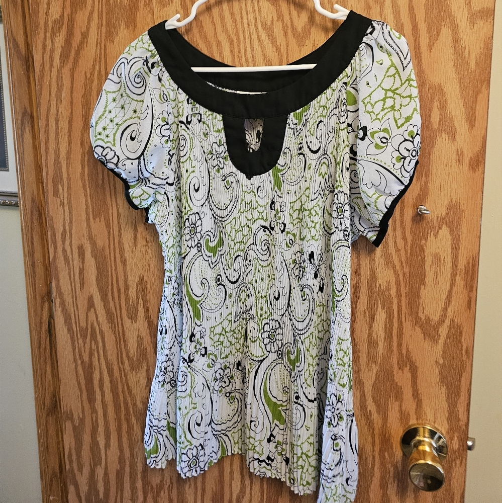 Top woman's size xl